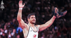 Milli Güreşçi Taha Akgül: Mütevazı hayatımı hiç unutmadım