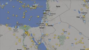 İsrail ve Lübnan uçuşları askıya alınıyor