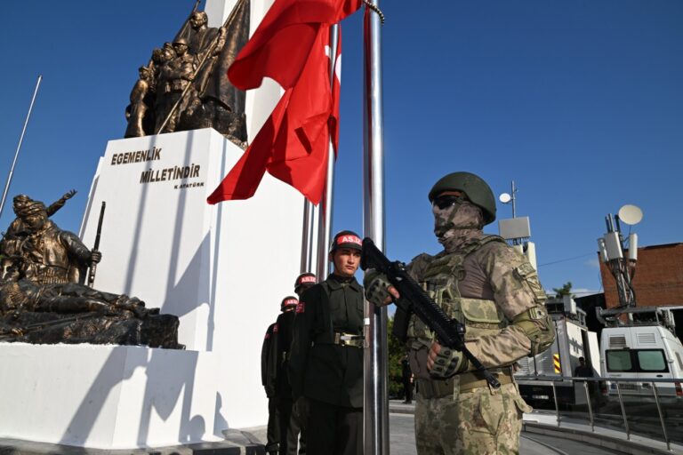 “Şehzadeler şehri Manisa’mızın kurtuluşunun 102. yılı kutlu olsun”