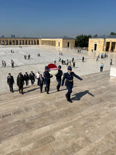 Yüz Plastik Cerrahisi derneği heyeti Anıtkabir’de