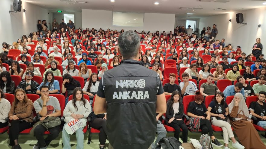 Ankara’da “Bağımlılık ve uyuşturucu ile mücadele” semineri düzenlendi