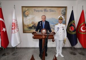 “Kıbrıs Türkü kardeşlerimizin hukukunun çiğnenmesine izin vermeyeceğiz”