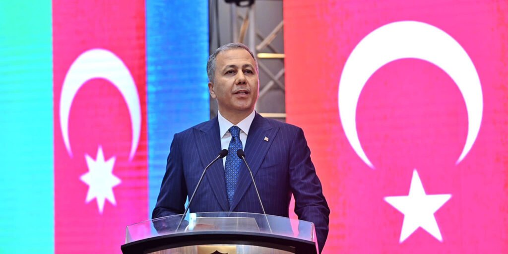 Ali Yerlikaya, silah kaçakçılarına yapılan operasyonu duyurdu