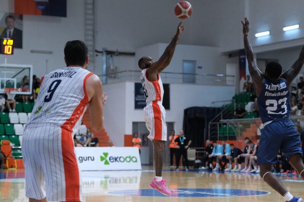 Çağdaş Bodrumspor, Finalspor karşısında ilk yenilgisini aldı