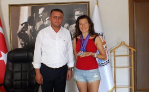 Milli sporcu Birgül Erken: Kaş’ın tanıtımını yapmaya gönüllüyüz