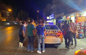 Serik’te yola fırlayan kız çocuğuna otomobil çarptı: 1 yaralı