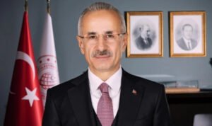 Ulaştırma ve Altyapı Bakanı Abdulkadir Uraloğlu Samsun’a geliyor