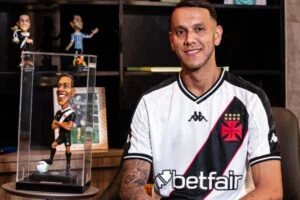 Josef de Souza silahlı saldırıya uğradı