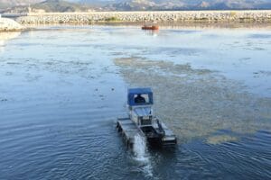 Eğirdir Gölü’nde temizlik çalışmaları tüm hızıyla devam ediyor!