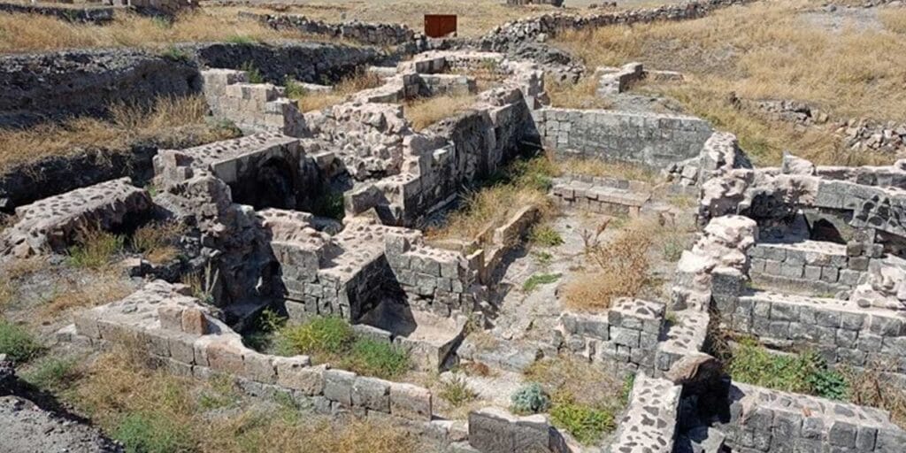 Dünyadaki ilk ‘Suda doğum küveti’ Ani’de bulunuyor