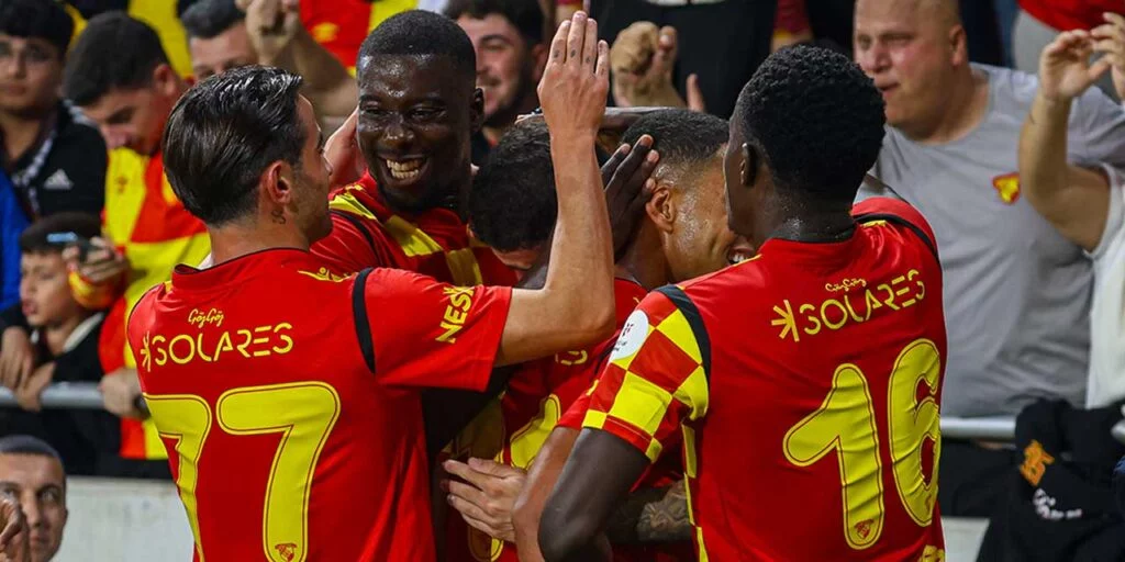 Göztepe, Kayserispor karşısında 3 golle kazandı: Göztepe namağlup, Kayserispor nagalip