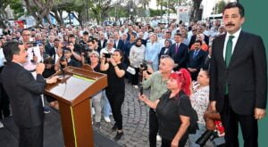 Vali Demiryürek’e duygusal veda