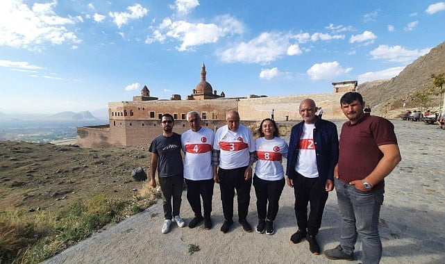 Huzurevi sakinleri İshak Paşa Sarayı’nı gezdi