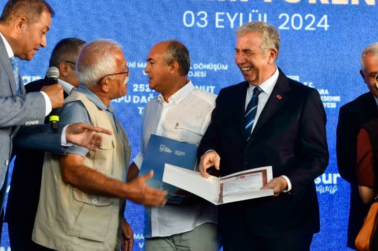 Vatandaşların mağduriyetini gidermek bizim boynumuzun borcu