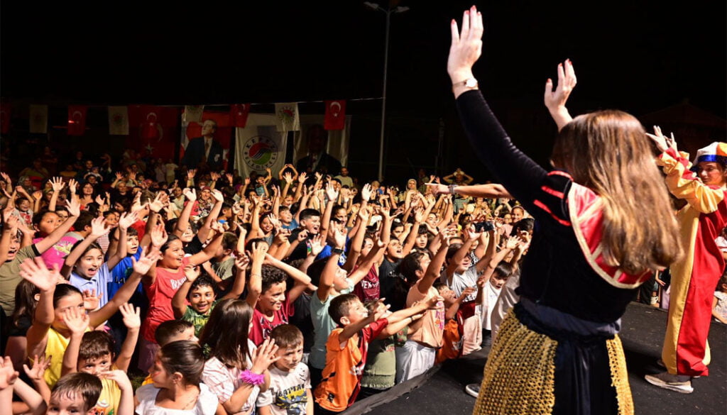 Kepez’de, 23 mahalle renkli aktivitelerle şenlendi