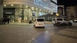 Antalya’da Starbucks şubesine molotofkokteyli saldırısı