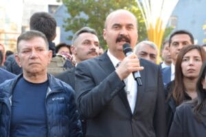 “45 Yıllık kardeş kavgasına son verilsin”