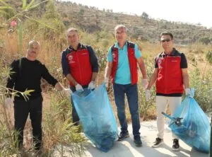 Güllük Lagünü’nde çevre temizlik etkinliği düzenlendi