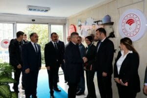 Artvin Valisi Ergün, ilin tarımı ve hayvancılığı hakkında bilgi aldı