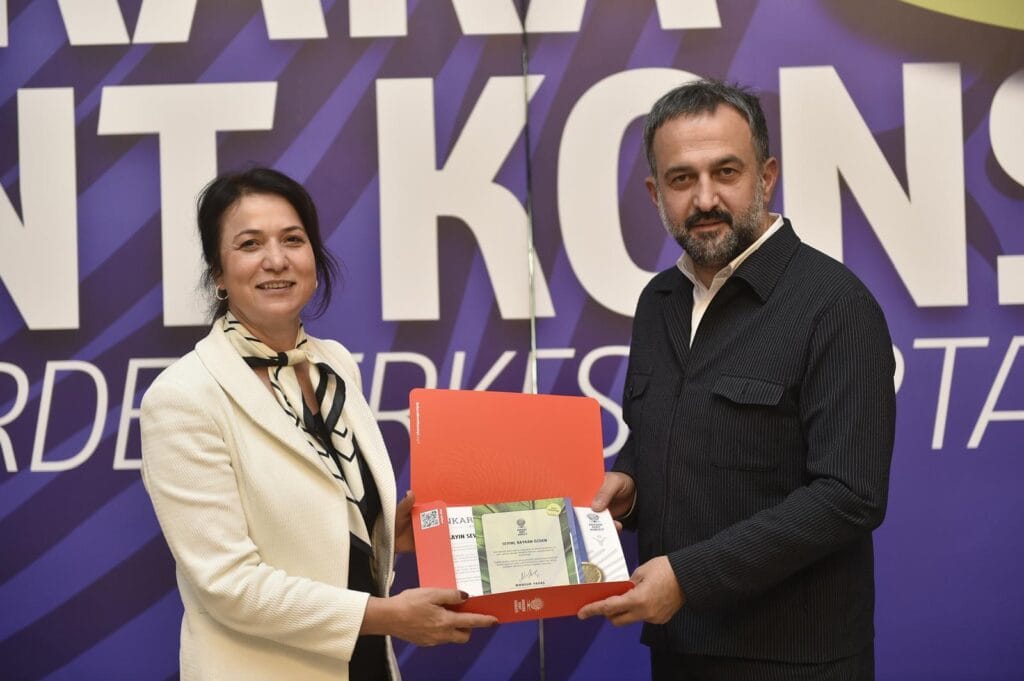 Balıkesir Kent Konseyi’nden örnek proje; “Doğru Ağaçlandırma Vurgusu”