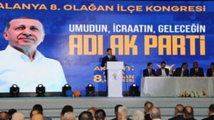 AK Parti’nin 8. olağan il kongreleri Antalya’da başladı!
