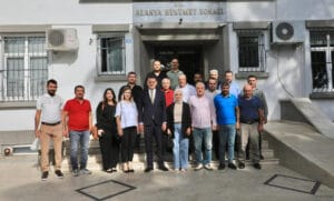 Alanyalı mahalle muhtarlarından kaymakam Ürkmezer’e ziyaret