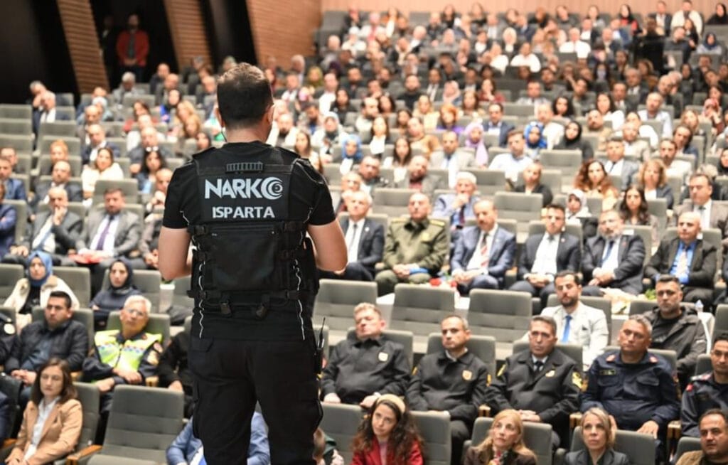 “Zehir tacirlerine uykuyu haram edeceğiz”