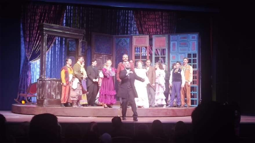 Şark Dişçisi İle Sezona Merhaba