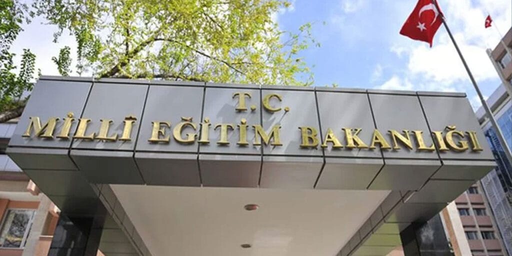 MEB, 20 bin sözleşmeli öğretmen için mülakat sonucunu açıkladı