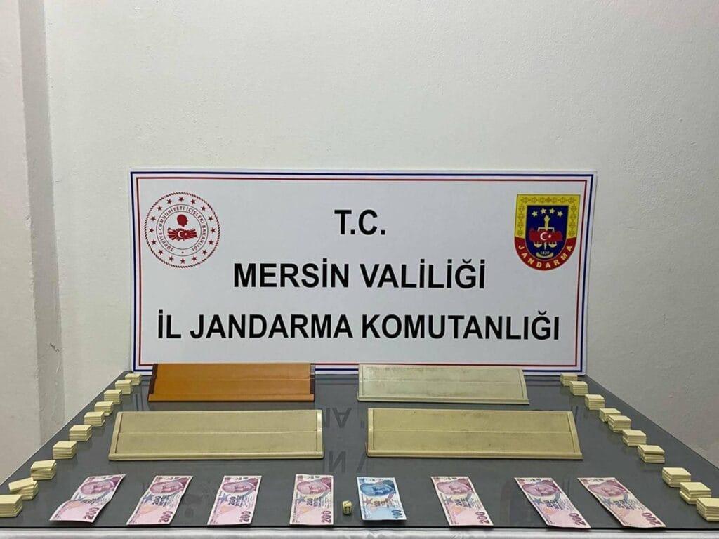 Mersin’de kumar operasyonunda 4 kişi suçüstü yakalandı