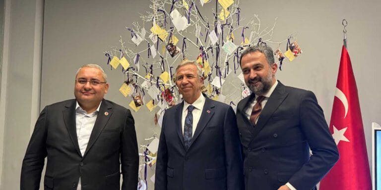 …CANLI… Ankara Kent Konseyi Yürütme Kurulu toplantısı başladı!