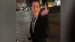 Diyarbakır’da bir kadın yorgun merminin hedefi oldu