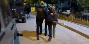 Bakan Yerlikaya, Mustafa Kemal Atatürk ve Cumhurbaşkanı Erdoğan’a hakaret eden bir kişinin yakalandığını duyurdu