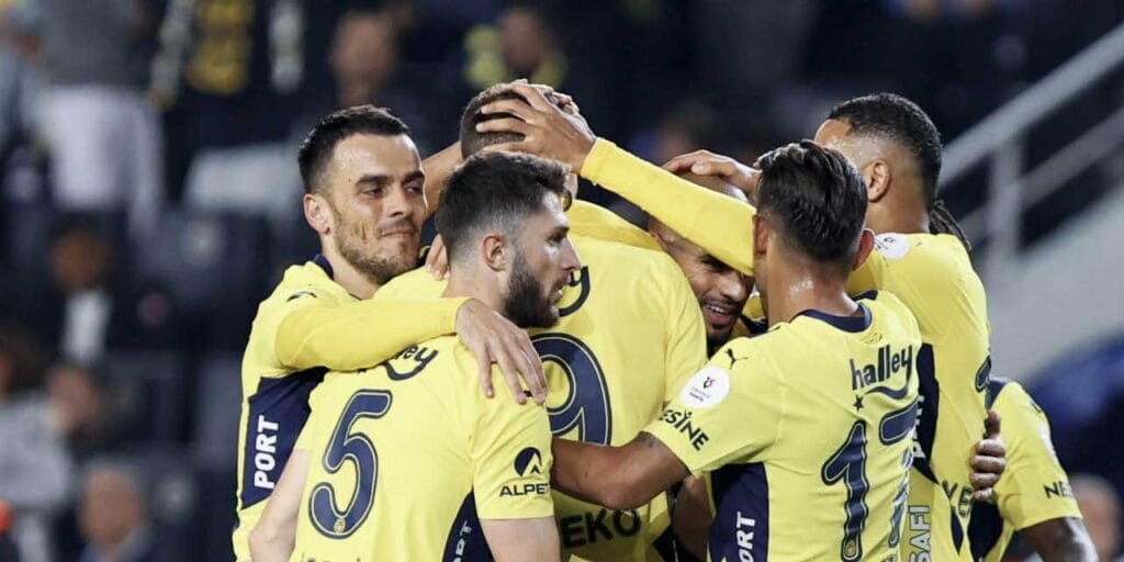 Fenerbahçe, Gaziantep FK ve Antalyaspor kazandı