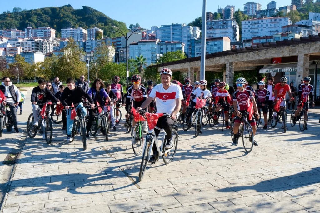 Giresun’da Cumhuriyet Bayramı Atatürk Bisiklet Koşusu düzenlendi