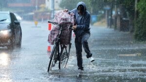 Meteoroloji uyardı! Kuvvetli yağış ve rüzgar var!