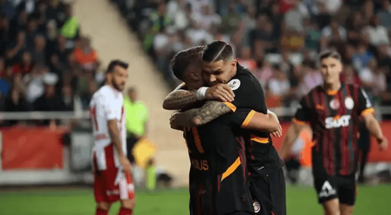 Galatasaray, Fenerbahçe’nin rekorunu kırdı…