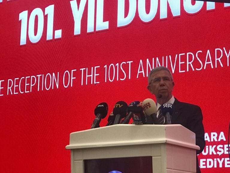 “Ankara’nın başkent olma süreci Türkiye Cumhuriyeti’nin inşa sürecinin simgesidir”