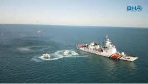 Mersin’de Cumhuriyet’in 101. Yılı’na özel “Deniz Gözü” gösterisi