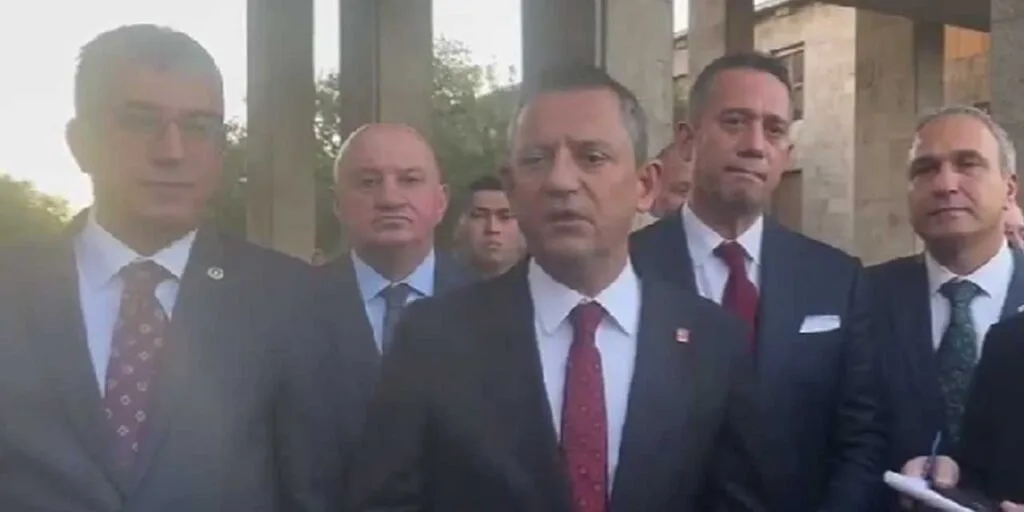 Özgür Özel, TBMM’deki İsrail oturumu sonrası konuştu: “Türkiye işsizliği, enflasyonu konuşmasın diye…”