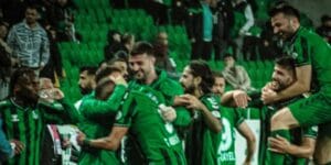 Sakaryaspor mağlubiyet serisini sonlandırdı, İstanbulspor’un kötü serisi 3 maça çıktı