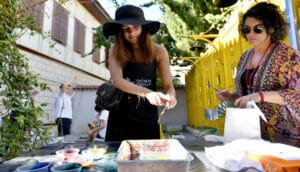 Kaleiçi sokakları sanatla renklendi