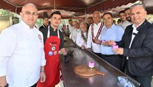 Ümit Uysal memleketi Gazipaşa’da