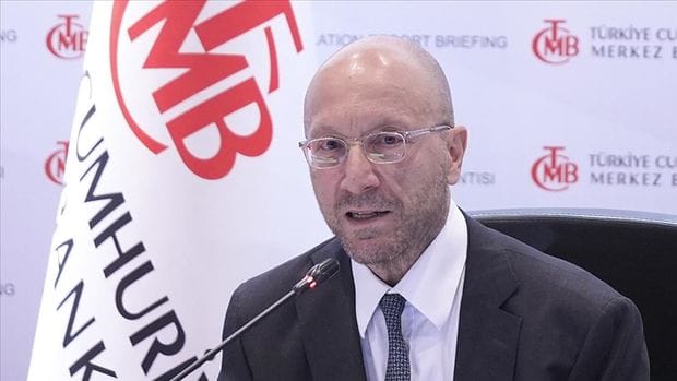 Sıkı para politikası enflasyon düşene kadar sürecek