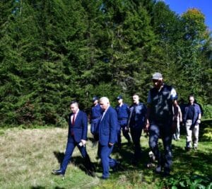 Trabzon Valisi Aziz Yıldırım, Vakfıkebir Karadağ Yaylası’nı ziyaret etti