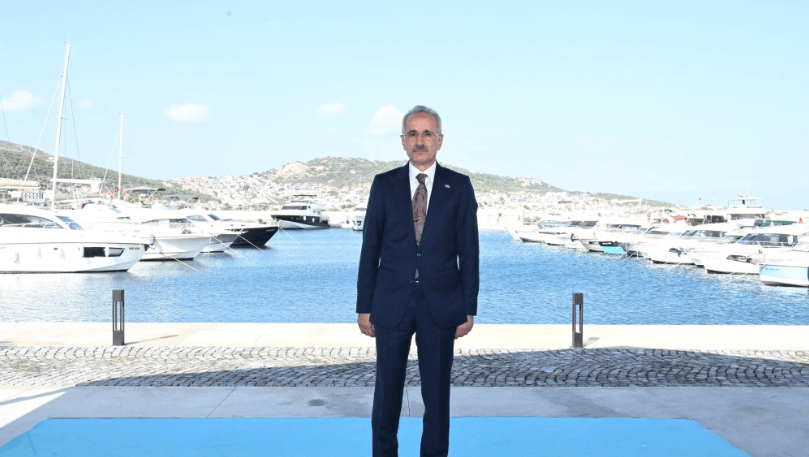 Böylesi tarihi yapıların korunmasını sadece bir görev değil, milli bir sorumluluk olarak görüyoruz