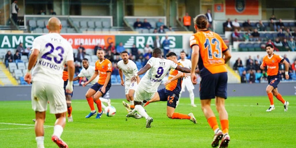 Başakşehir, Eyüpspor’la puanı paylaştı