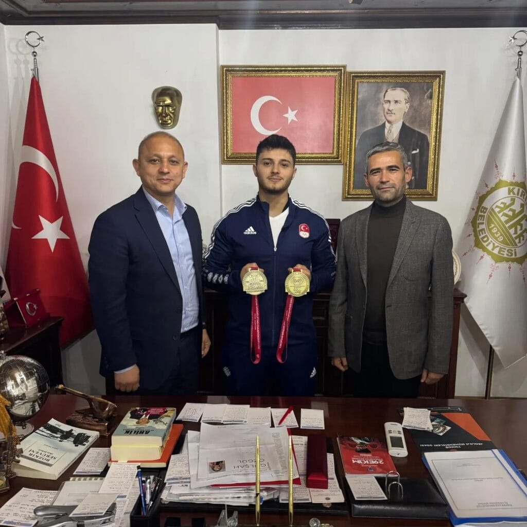 Başkan Önal Kırıkkaleli şampiyonu ağırladı