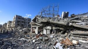 Ölü sayısı 43 bin 712’ye yükseldi