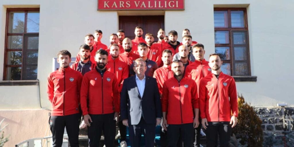 Kars36 Spor’dan Vali Ziya Polat’a destek ziyareti